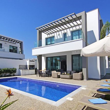 Villa Megan โปรทาราส ภายนอก รูปภาพ